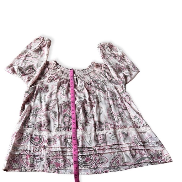 Zac & Rachel Women’s Pale Pink Floral Boho Crochet Detail Top, Size Medium - Picture 9 of 9